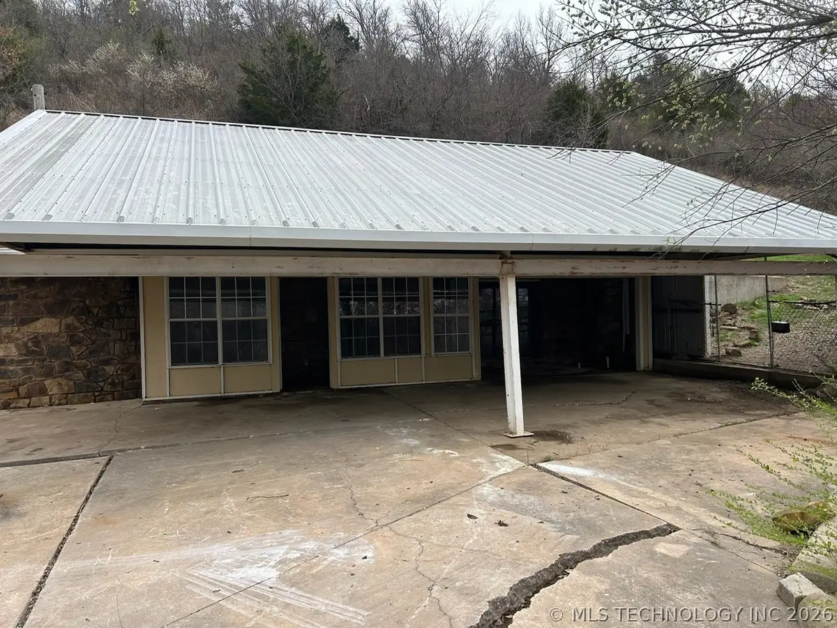 11201 S Edgewater Road, Claremore, OK 74017 - #1