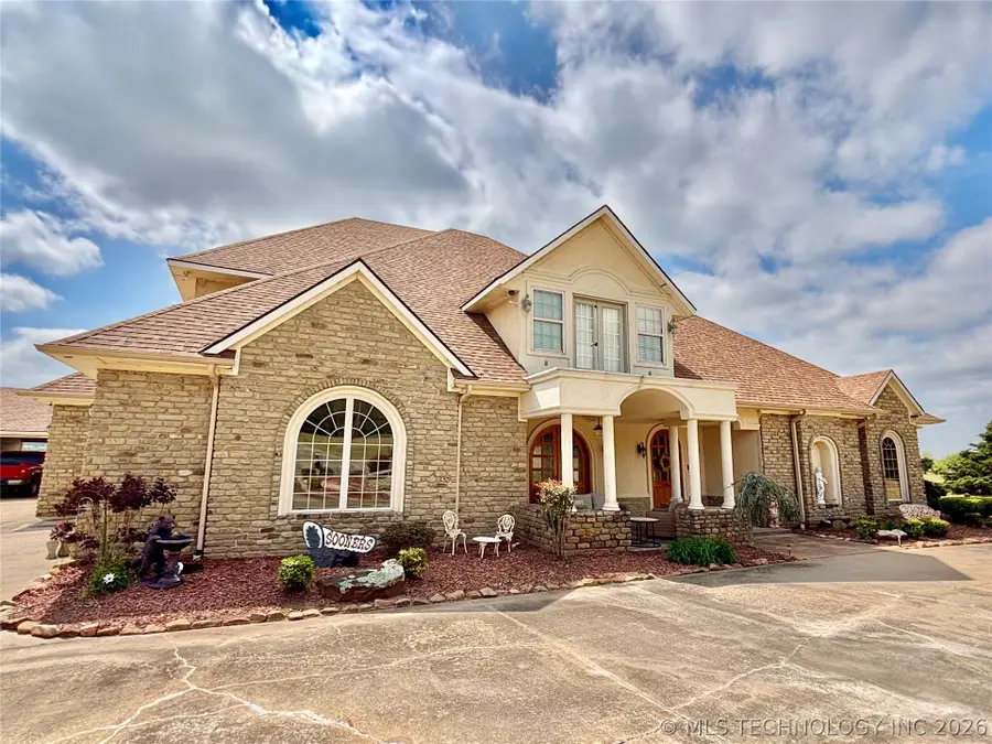 3301 Savage Highway, Hartshorne, OK 74547 - #2