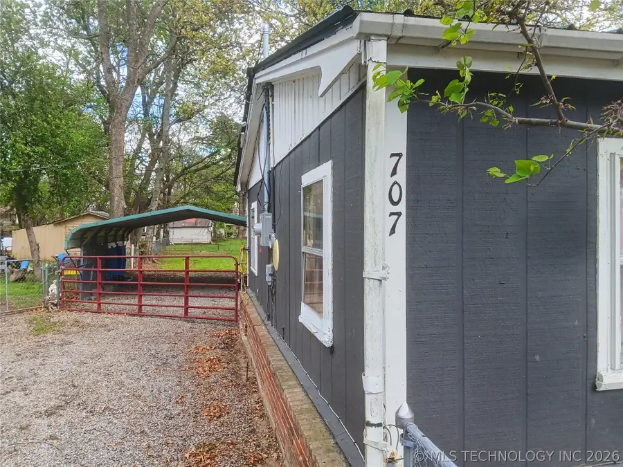 707 S Cherokee Avenue, Tahlequah, OK 74464 - #3