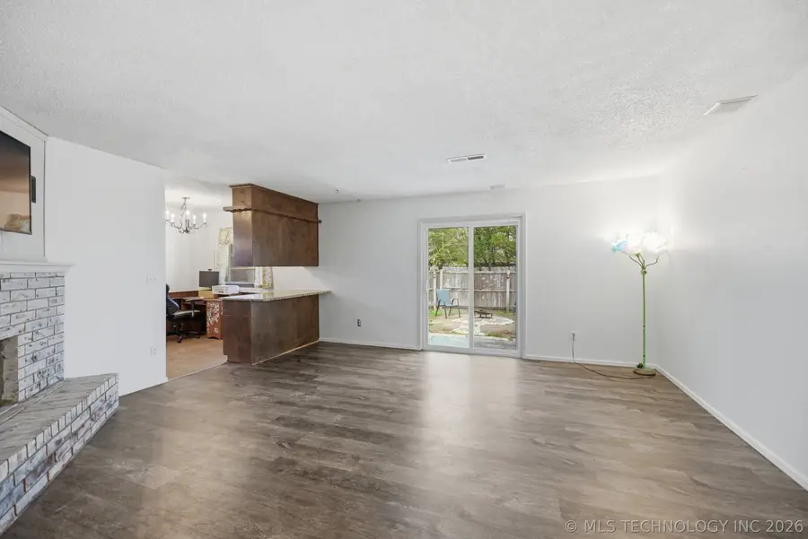 1761 S Spruce Avenue, Broken Arrow, OK 74012 - #3