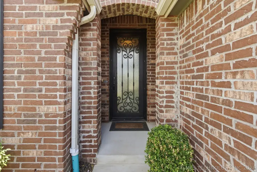 4011 S 15th Place, Broken Arrow, OK 74011 - #3