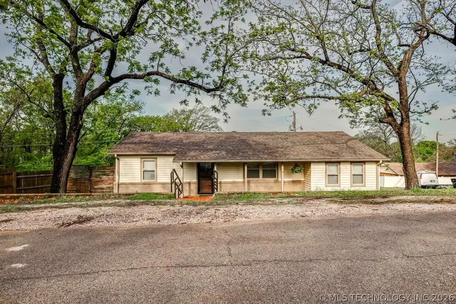 13252 S Hickory Street, Claremore, OK 74017 - #3