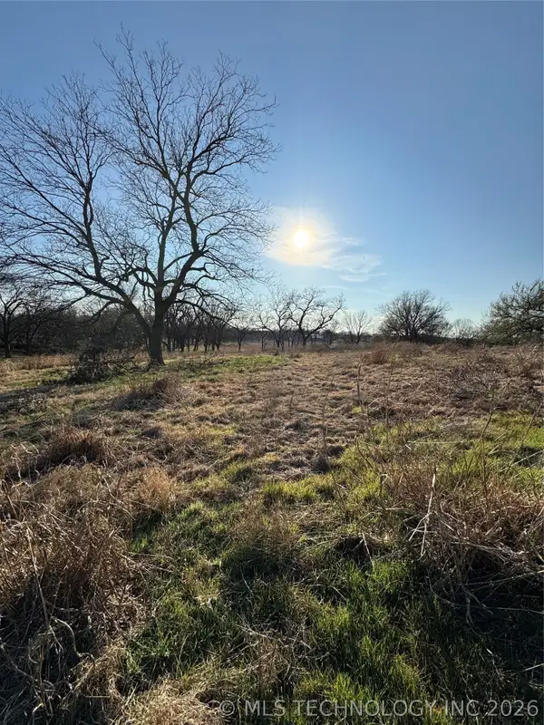 000 E 450 Road, Claremore, OK 74017