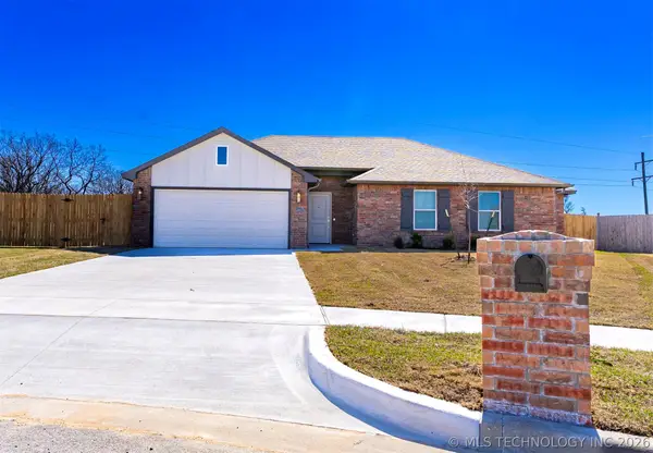 15027 S Poplar Place, Glenpool, OK 74033