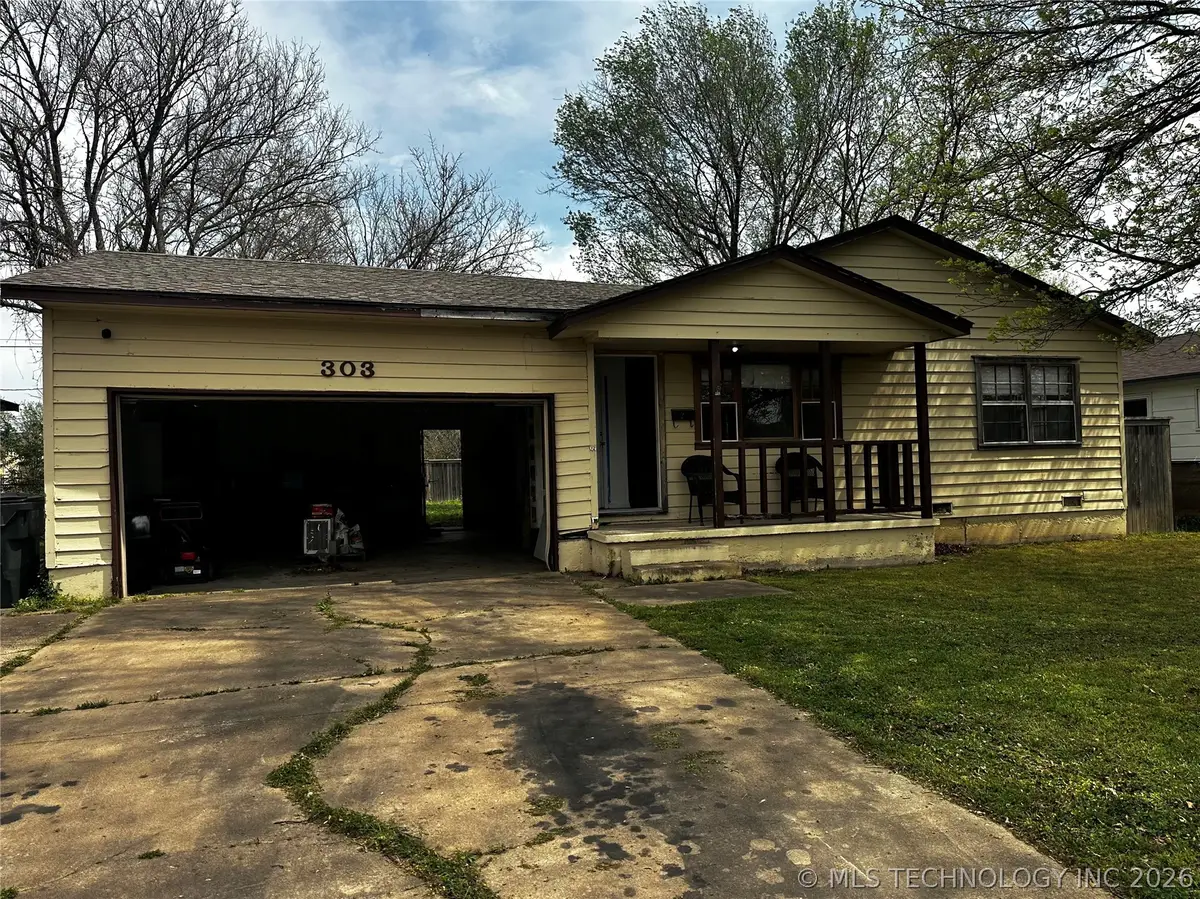 303 N Beaumont Street, Owasso, OK 74055 - #1