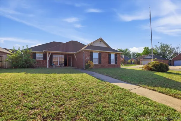 14619 S Maple Place, Glenpool, OK 74033
