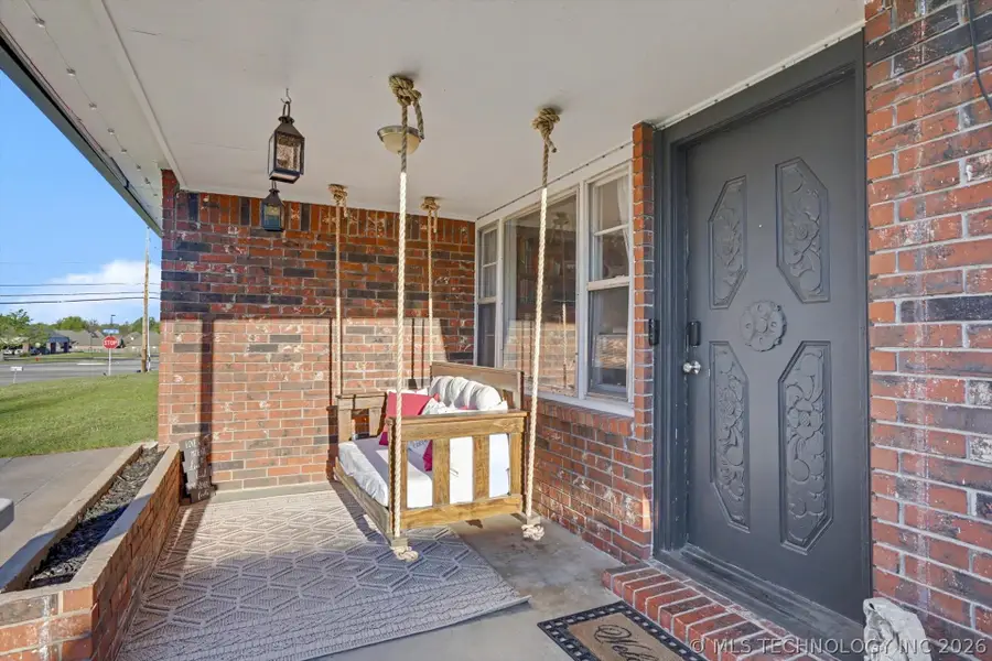 520 W Toledo Street, Broken Arrow, OK 74012 - #2