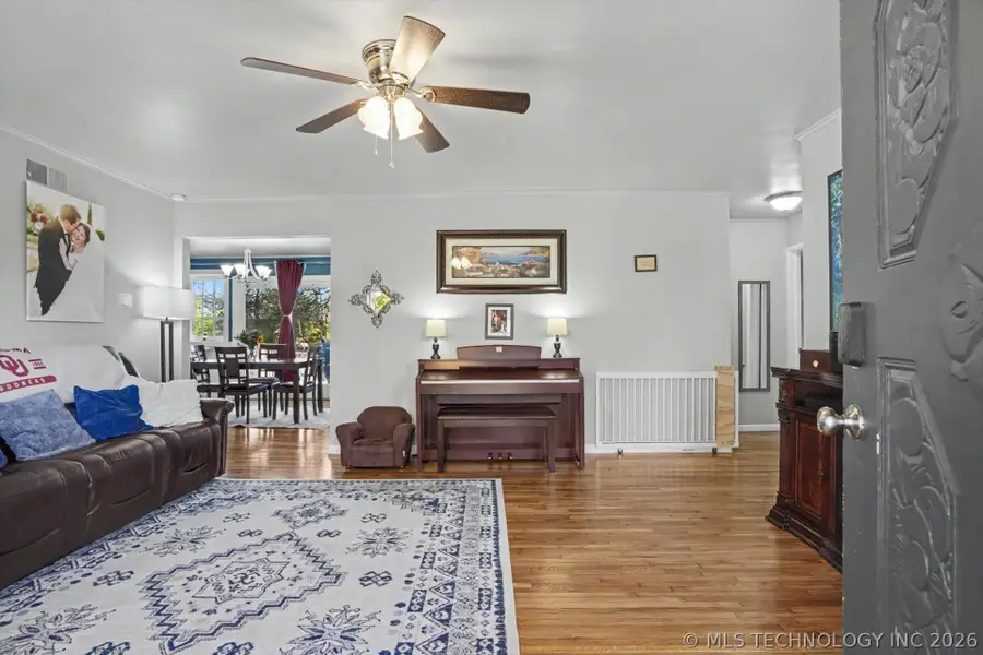 520 W Toledo Street, Broken Arrow, OK 74012 - #3