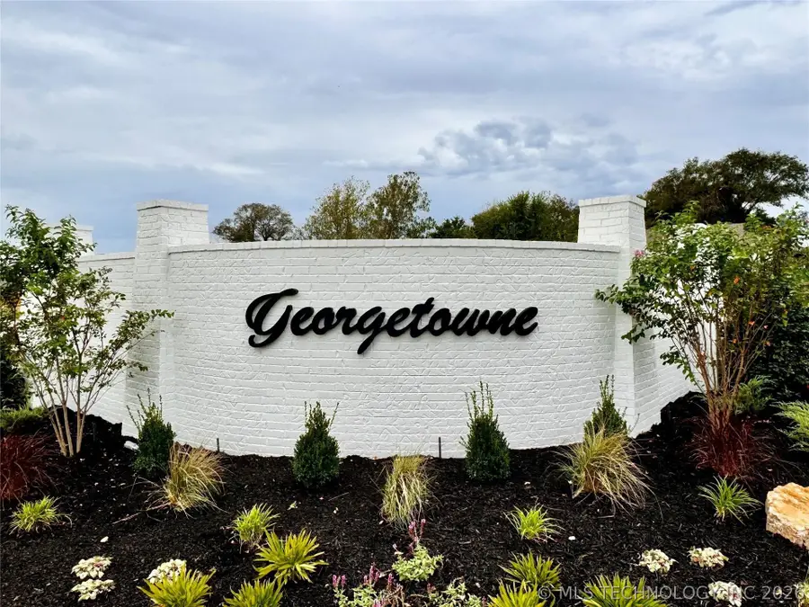 103 S 26th Street, Collinsville, OK 74021 - #2