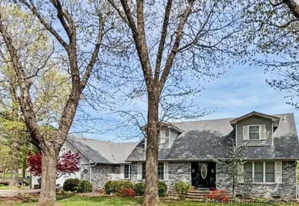 378 Crestwood Drive, Tahlequah, OK 74464