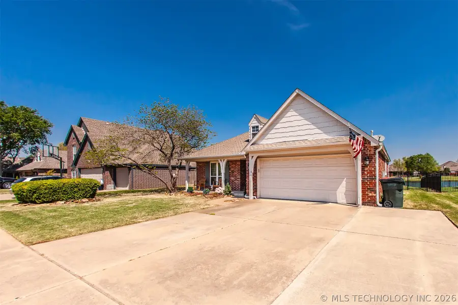 11511 E 103rd Street N, Owasso, OK 74055 - #3
