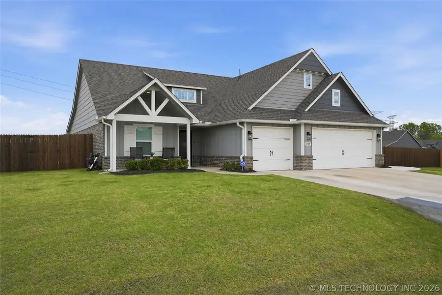 3805 E 154th Place S, Bixby, OK 74008 - #3