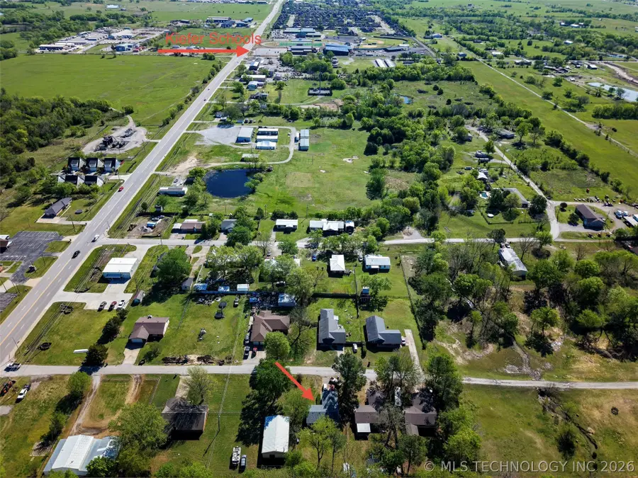 6 S Warren Street, Kiefer, OK 74041 - #2