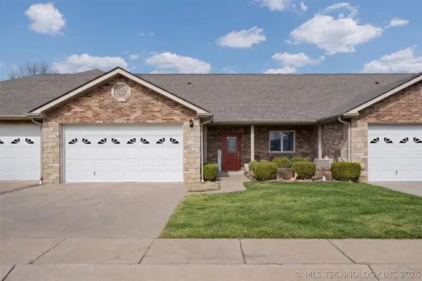 607 St Andrews Circle, Grove, OK 74344