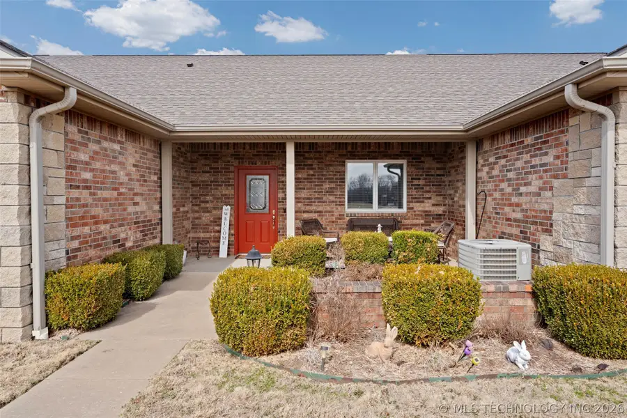 607 St Andrews Circle, Grove, OK 74344 - #3