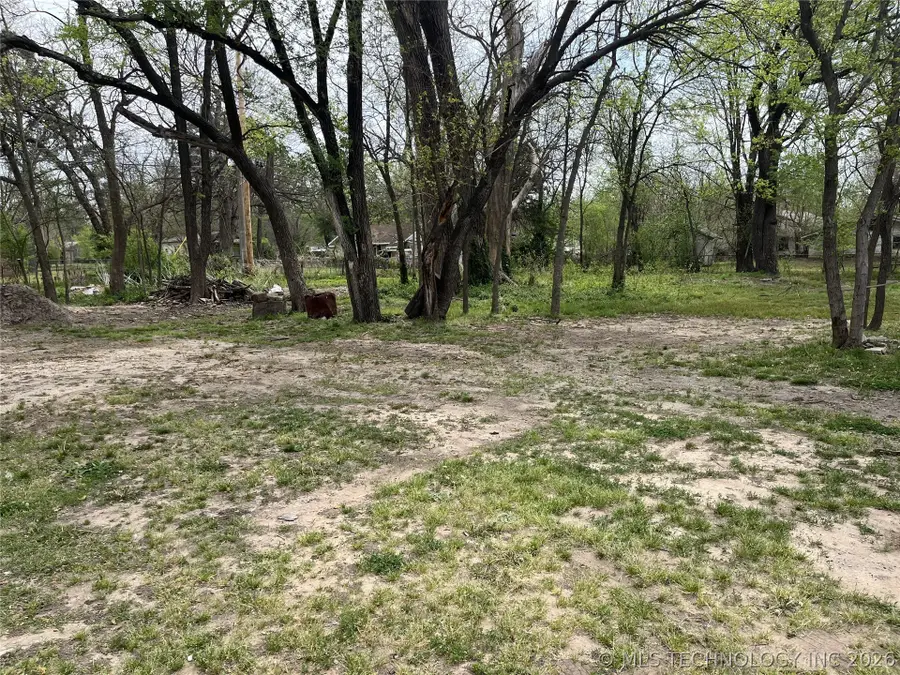 1019 N Kern Avenue, Okmulgee, OK 74447 - #2