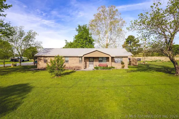 1002 N Hoyt Street, Kinta, OK 74552