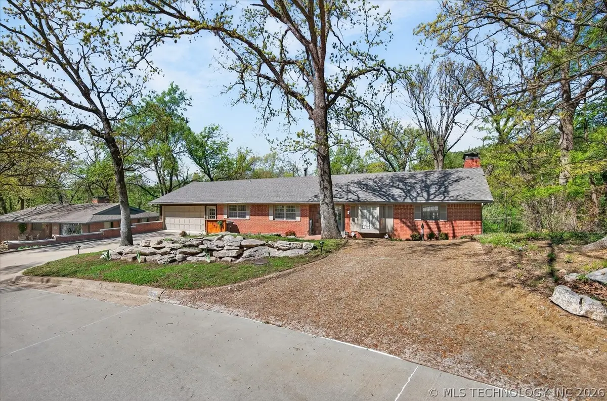 2103 Skyline Drive, Bartlesville, OK 74006 - #1