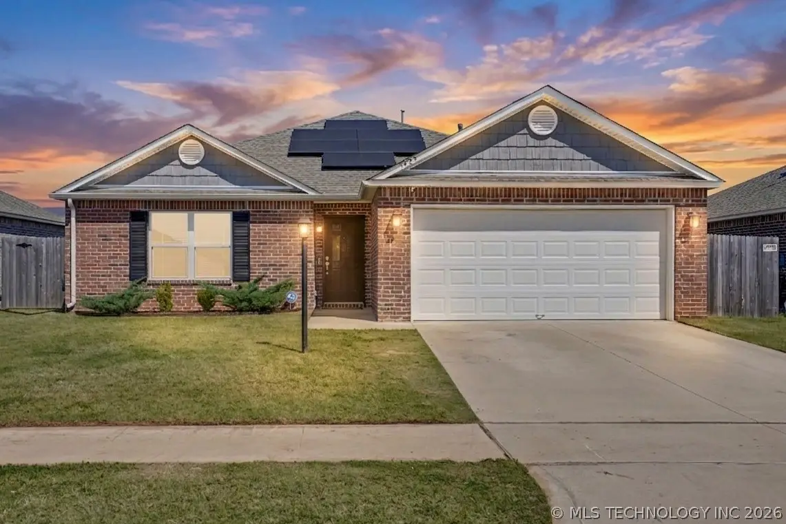 7429 E 158th Street S, Bixby, OK 74008 - #1