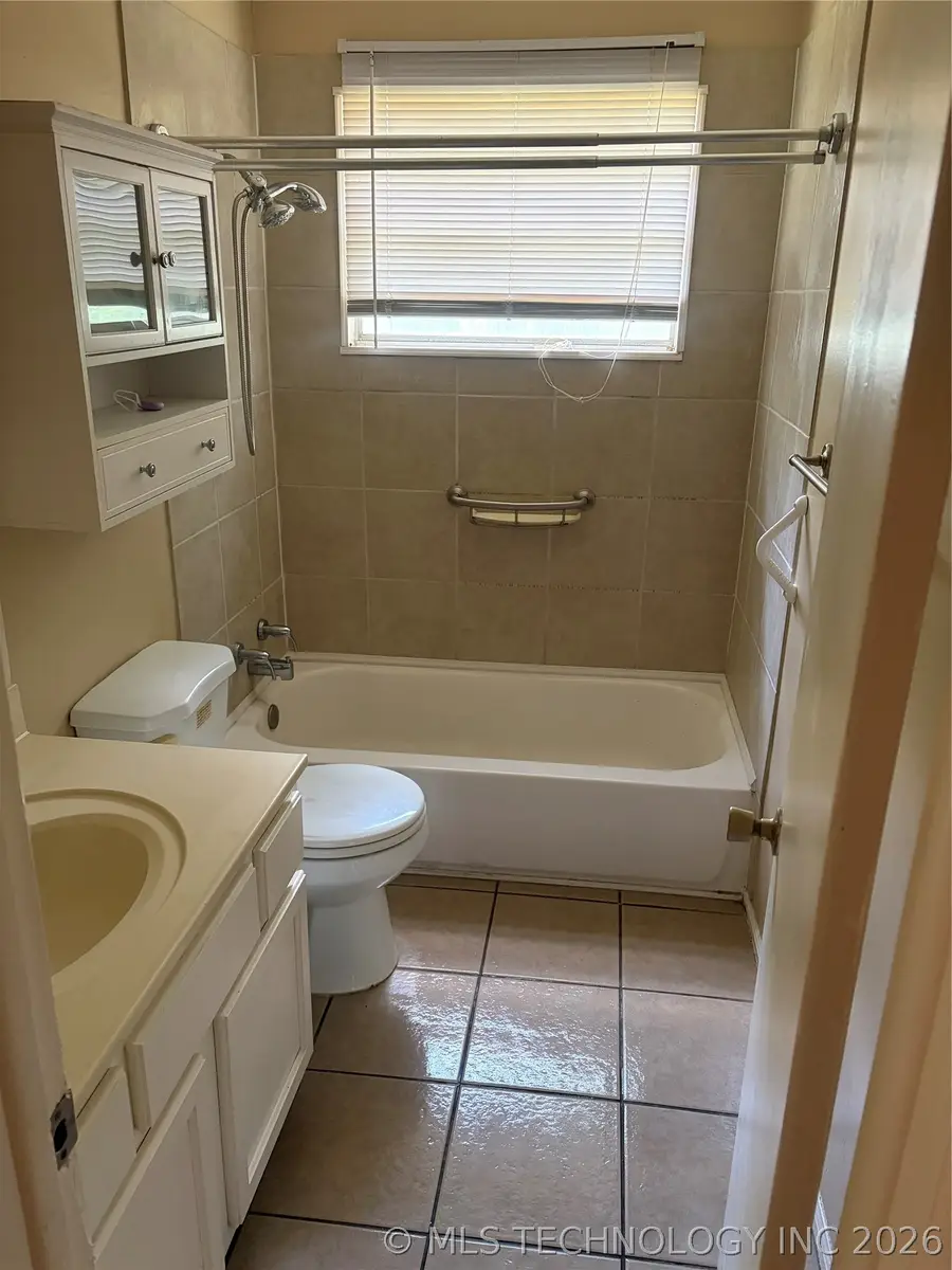 228 E Oklahoma Place, Tulsa, OK 74106 - #3