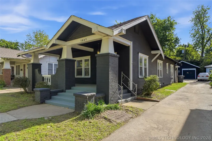 1527 S Yorktown Avenue, Tulsa, OK 74104 - #2