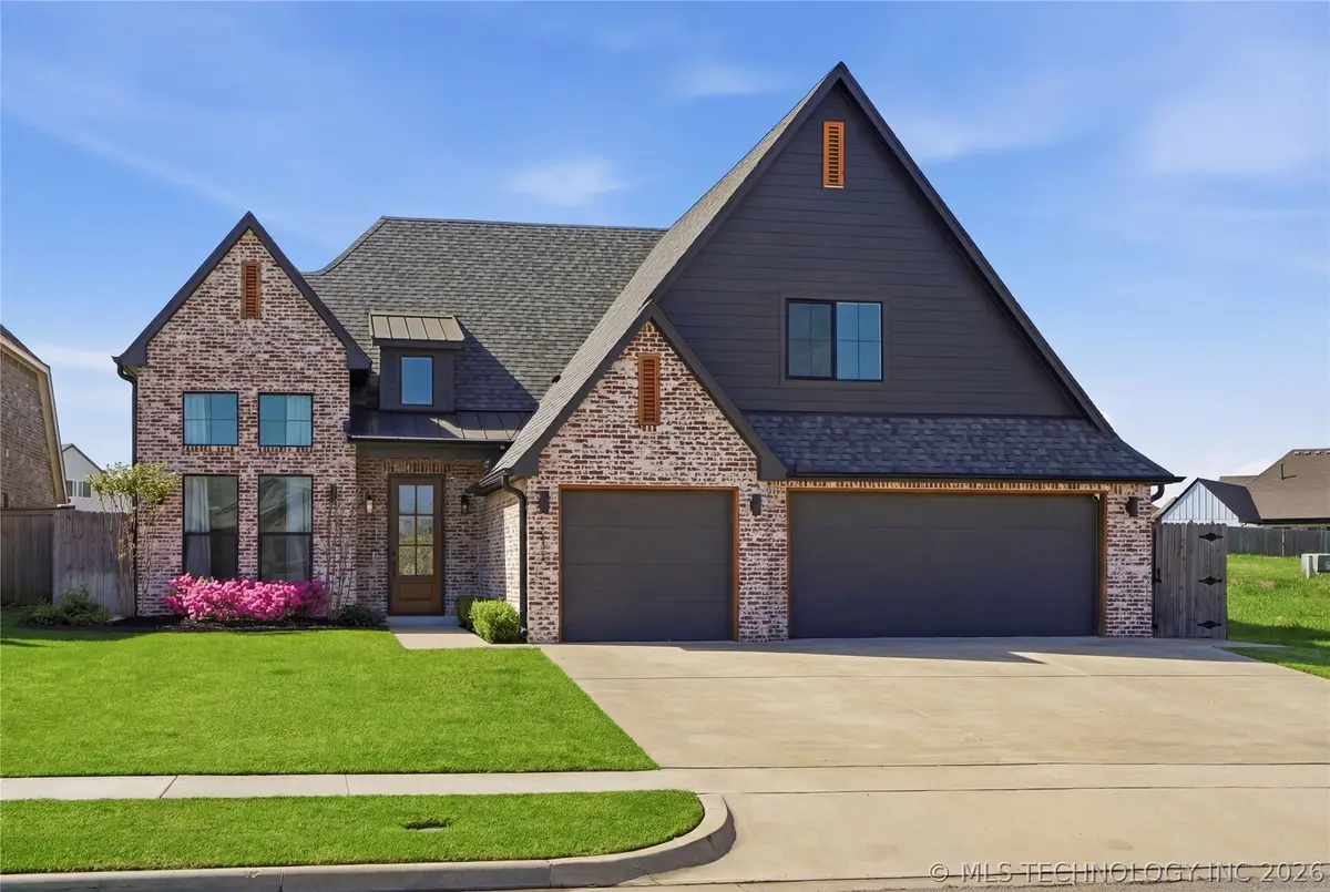 612 E 126th Street, Jenks, OK 74037 - #1