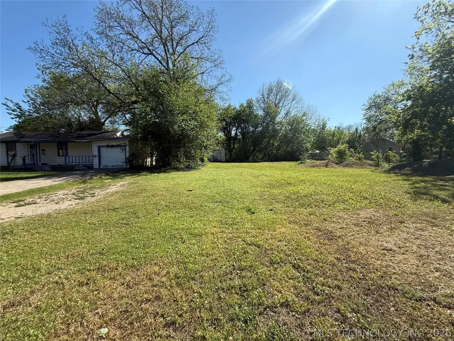 10 10th Nw, Ardmore, OK 73401 - #2