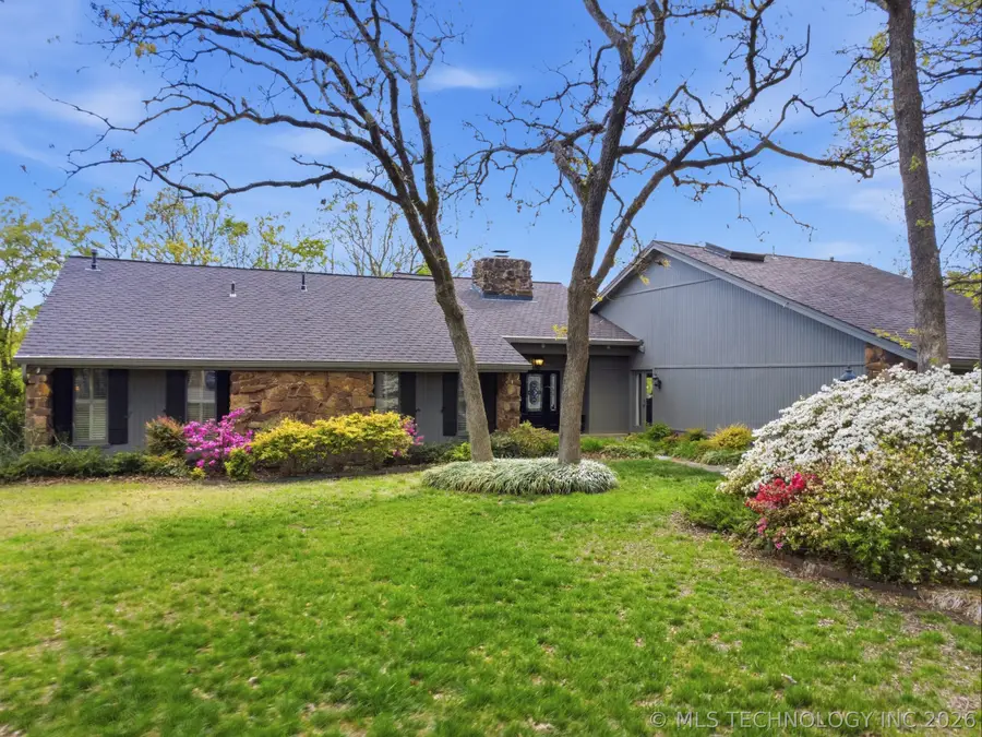 1610 Country Club Drive, Okmulgee, OK 74447 - #3