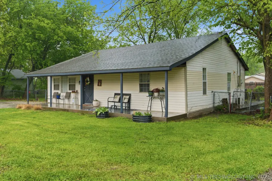 110 W Carter Street, Sperry, OK 74073 - #2