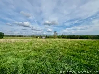 15304 W Jones Road, Tahlequah, OK 74464