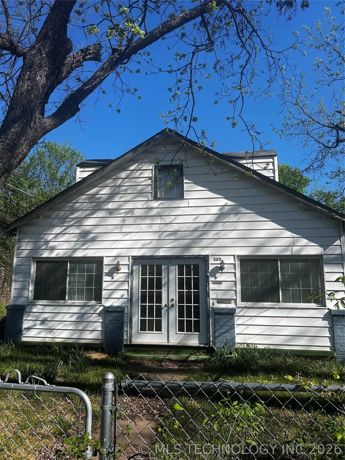 303 W Kiowa Avenue, Cleveland, OK 74020 - #1