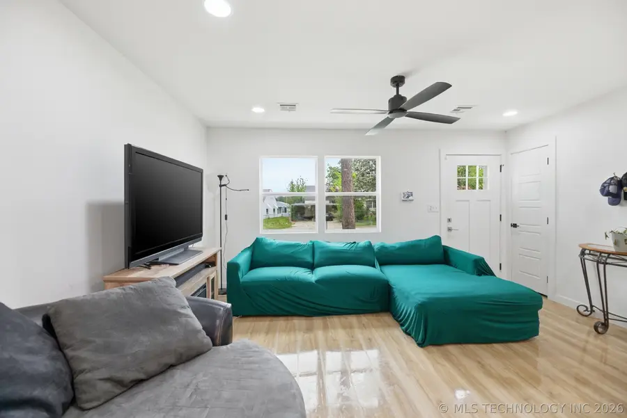 1024 N Winston Avenue W, Tulsa, OK 74115 - #2