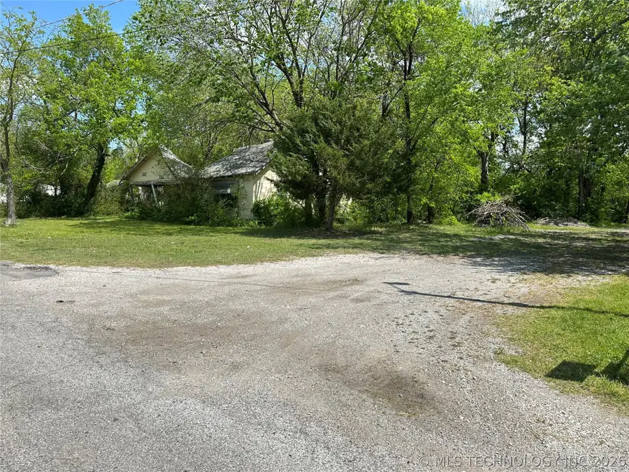 6243 N Quincy Avenue, Tulsa, OK 74126 - #2