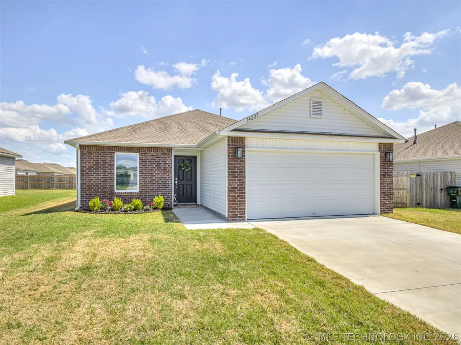 14225 N 75 East Avenue, Collinsville, OK 74021 - #2