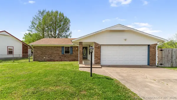 1208 Colonial Drive, Pryor, OK 74361
