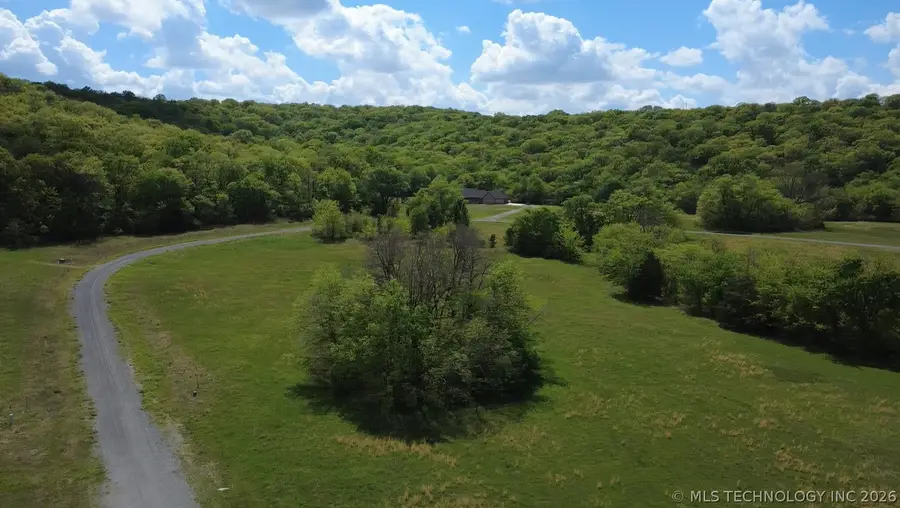 404 S Thunder Road, Fort Gibson, OK 74434 - #3