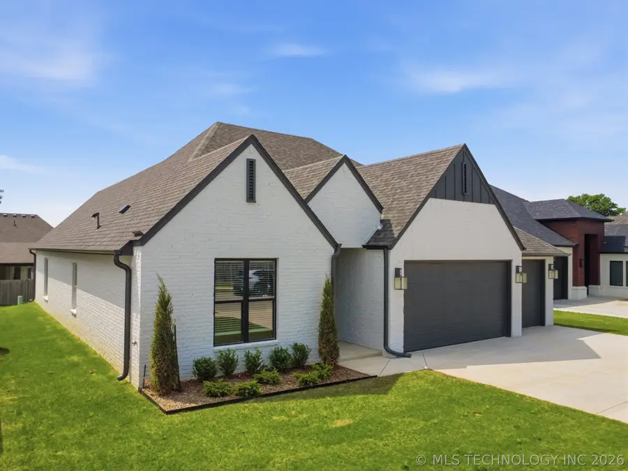 2114 E 138th Street S, Bixby, OK 74008 - #3