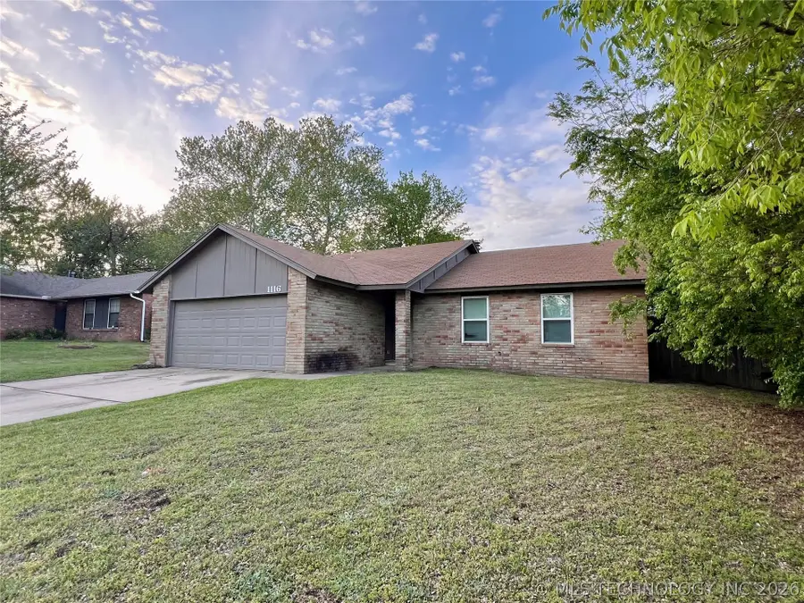 1116 W Birmingham Street, Broken Arrow, OK 74011 - #2