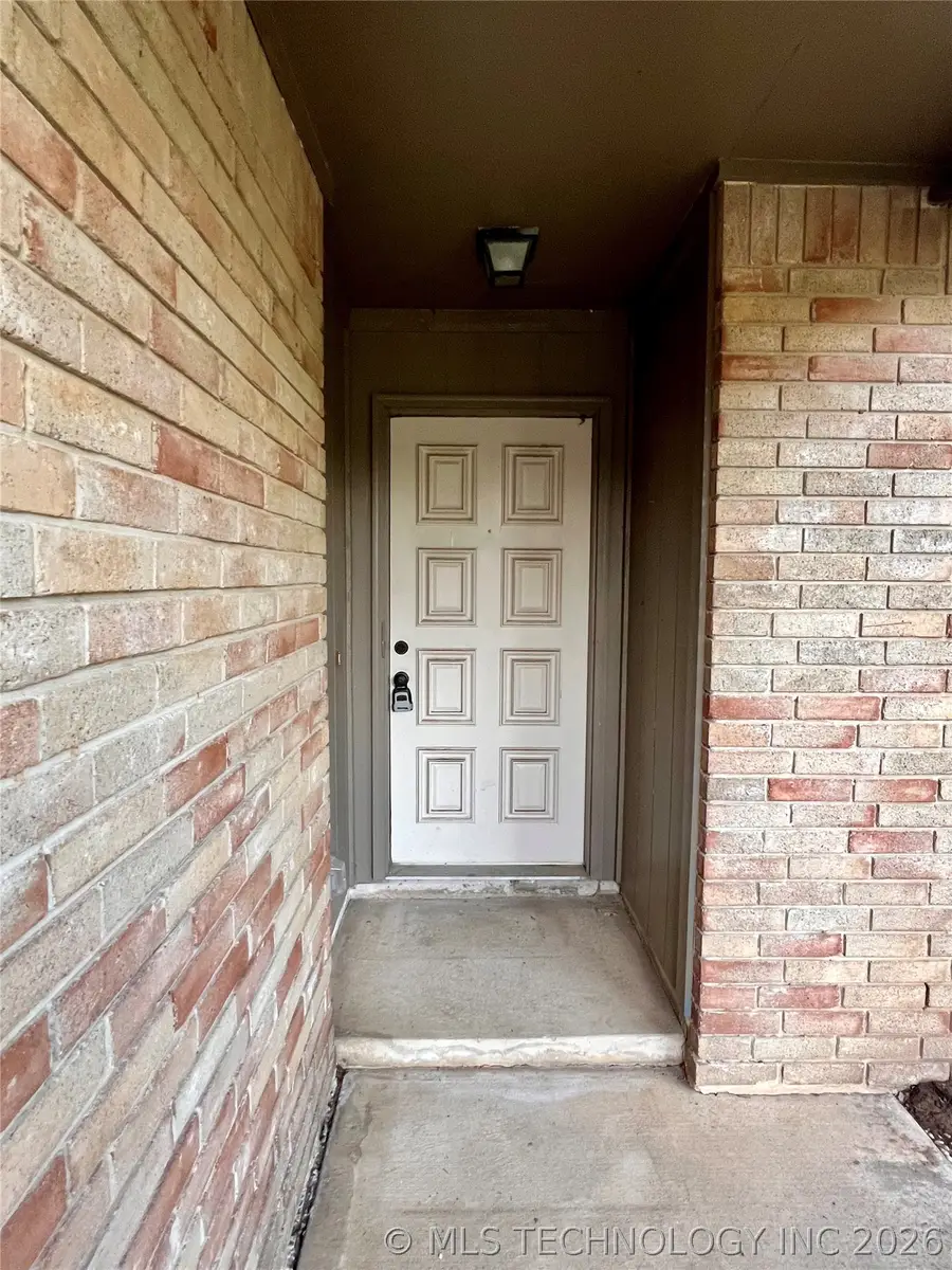 1116 W Birmingham Street, Broken Arrow, OK 74011 - #3