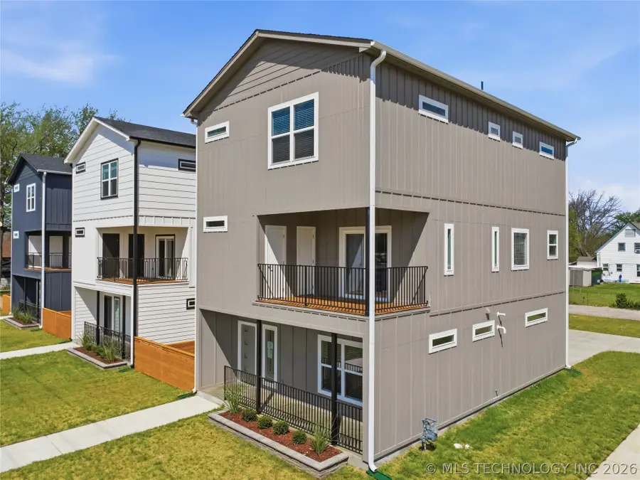 200 W Houston Street, Broken Arrow, OK 74014 - #3