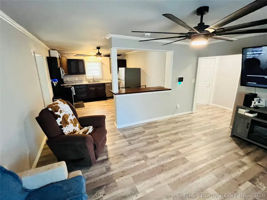 910 Orchard Street, Ada, OK 74820 - #3