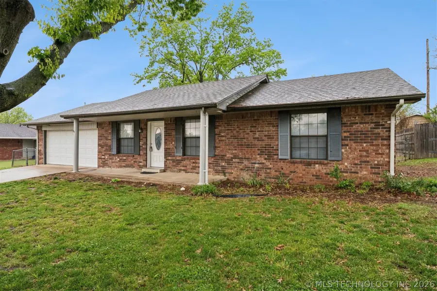 120 W 9th Street S, Claremore, OK 74017 - #3