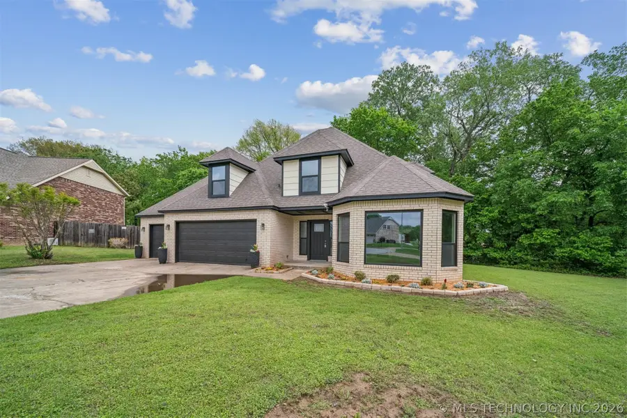 1605 W Tecumseh Street, Tulsa, OK 74127 - #2