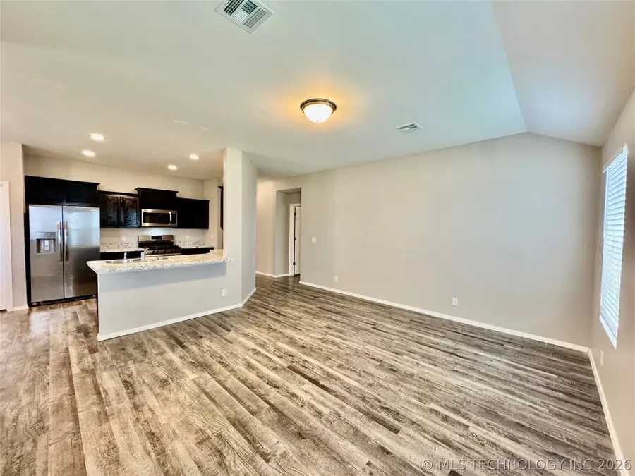 14315 N 73rd East Avenue, Collinsville, OK 74021 - #3