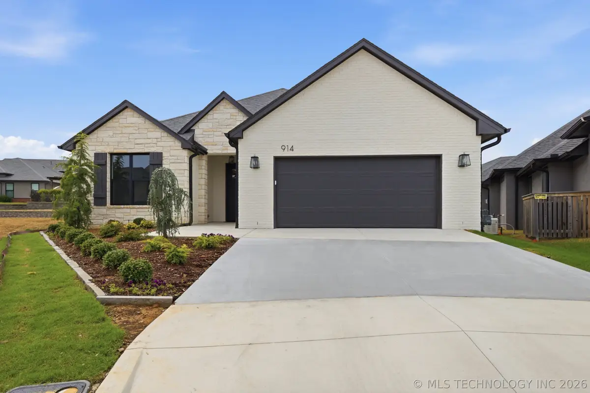 914 W 85th Street S, Tulsa, OK 74132 - #1