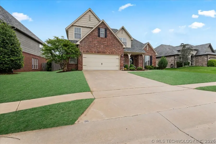 3915 S Tamarack Place, Broken Arrow, OK 74011 - #2