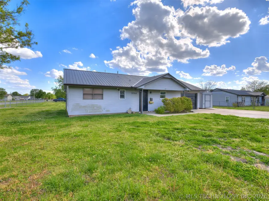 3894 W Country Road, Skiatook, OK 74070 - #2