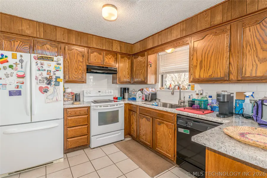 28533 E 139th Street S, Coweta, OK 74429 - #2