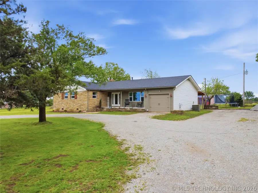 10104 E 136th Street N, Collinsville, OK 74021 - #2