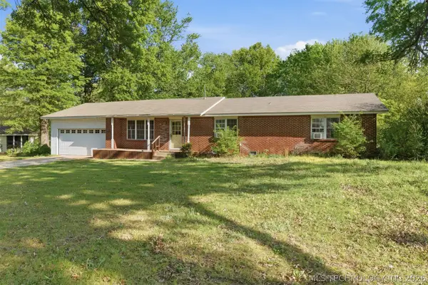 7195 E Battenfield Drive, Claremore, OK 74019